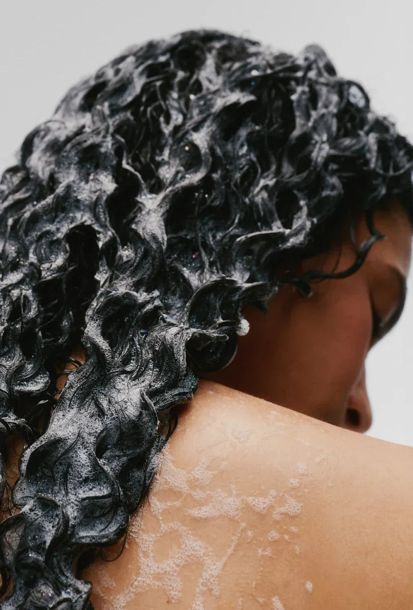OLAPLEX — Una limpieza reparadora